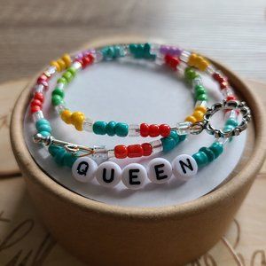 QUEEN Word-Choker Necklace Multicolor 17 inches